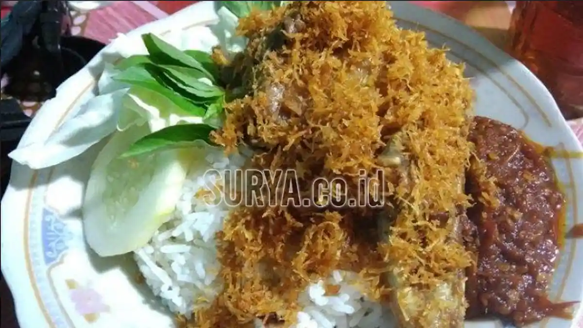 Menu Bebek Goreng Lengkap dengan Sambal Pencit dan Taburan Serundeng, Bisa Incip di Sini