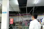Plafon-minimarket-di-Plosowahyu-Kecamatan-Lamongan-dibobol-maling.jpg