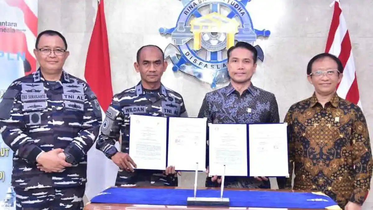 PLN-TNI AL Kolaborasi Perkuat Pertahanan Laut Indonesia