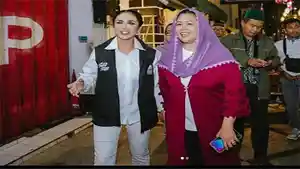 Yenni-Wahid-dan-Krisdayanti-menyusuri-jalanan-Kota-Malang.jpg