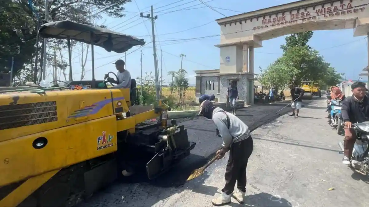 Jalan di Desa Ngepeh Nganjuk Diasapal, Mobilitas Warga siap Lebih Nyaman