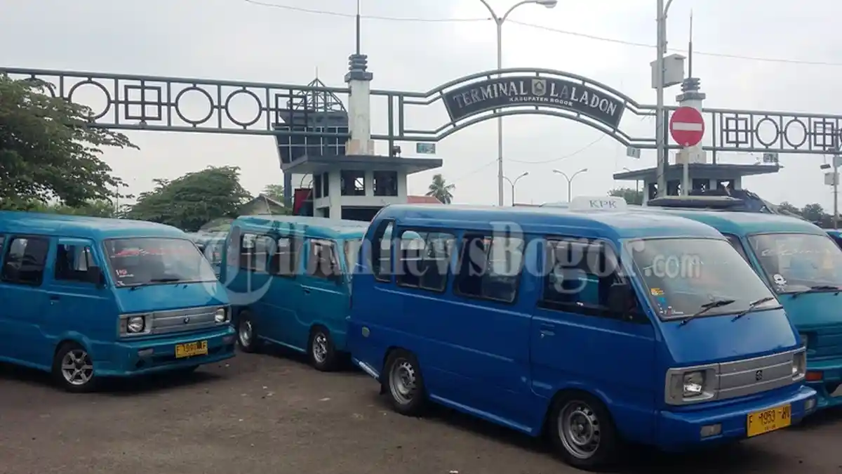 DPRD Desak Pemkot dan Pemkab Bogor Cari Solusi Benahi Terminal Laladon dan Bubulak, Kini Semrawut