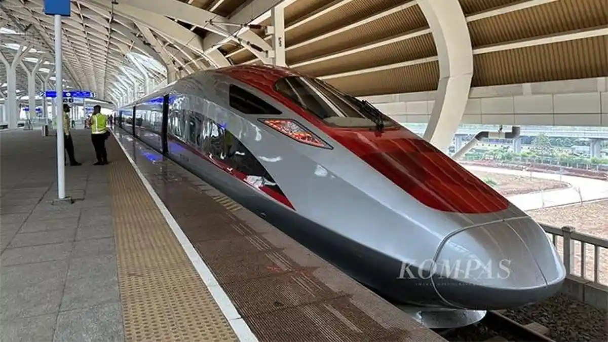 Resmi Diskon Rute Baru! Harga Tiket Kereta Cepat Whoosh Terbaru Per November 2024 Cek Disini