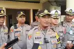 Kapolresta-Cirebon-Kombes-Pol-Arif-Budiman-beserta-jajarannya-saat-ditemuib.jpg