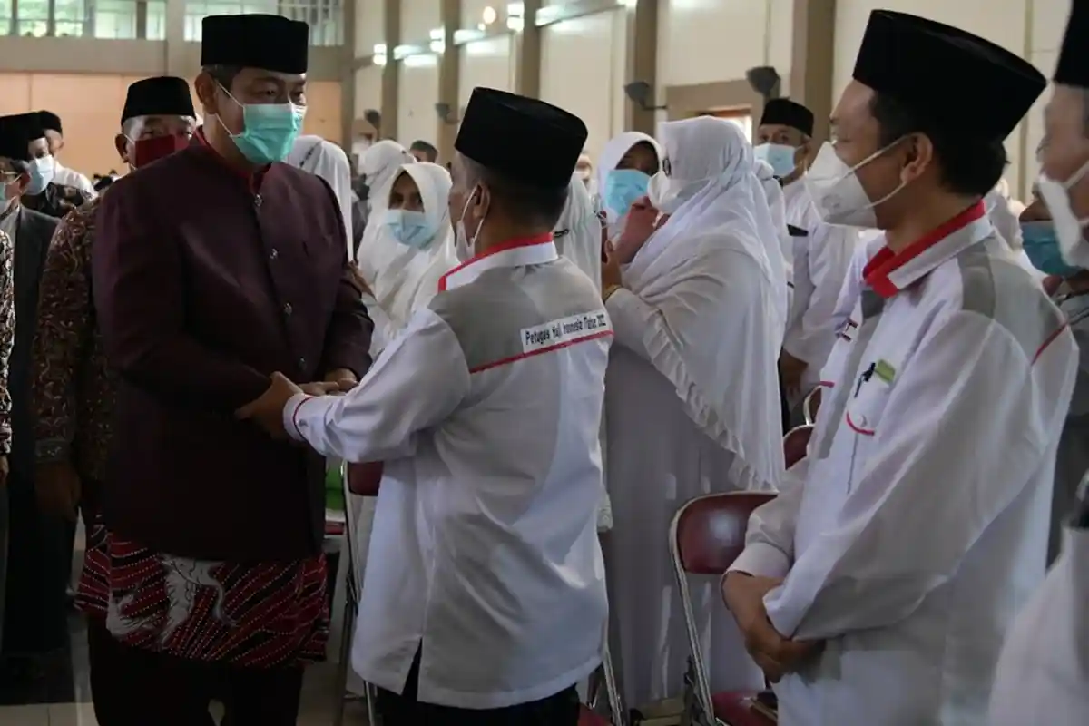 Harapan Hendi Kepada Calon Jamaah Haji Asal Semarang: Semoga Bisa Saling Membantu Petugas