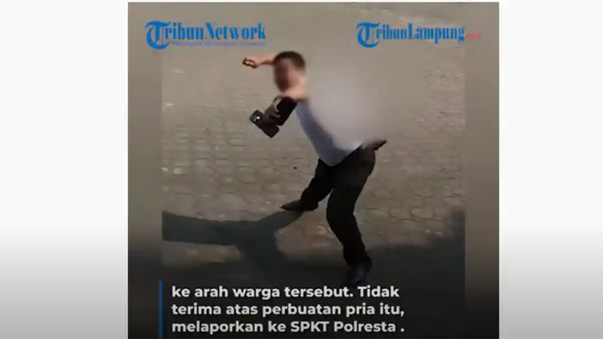 Viral Video Oknum ASN Ngamuk Gegara Lama Nunggu Pesanan Bubur, Sempat Lempar Batu dan Gebrak Meja
