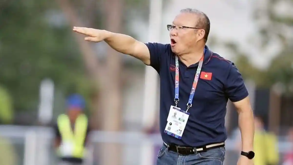 Lolos Ke Semifinal Piala AFF 2020, Pelatih Timnas Vietnam Protes Nasi Kotak yang Dihidangkan