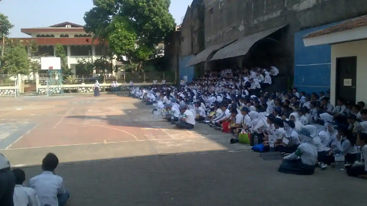 Siswa Baru SMAN 10 Bandung Diperkenalkan Ekstrakurikuler