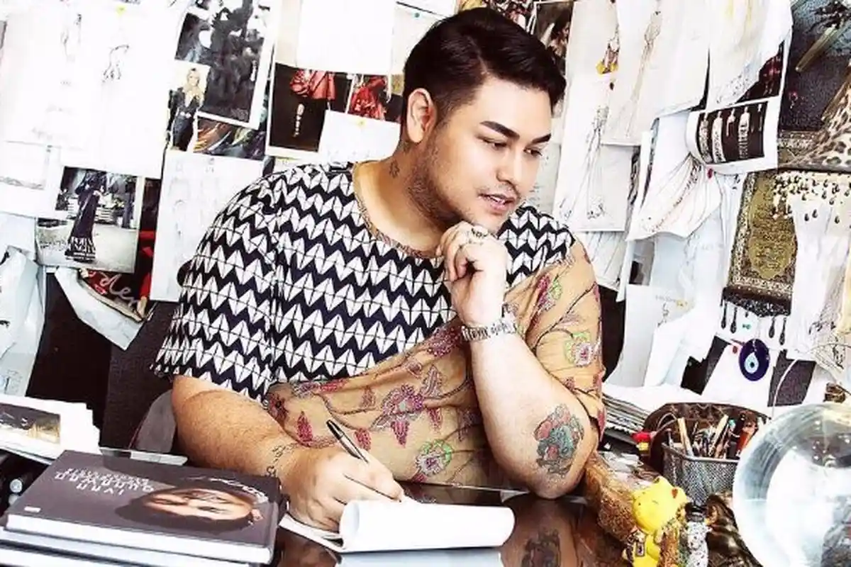 Antar Kevin Liliana ke Miss Internasional 2017, Ivan Gunawan Siapkan Gaun untuk Miss Universe 2017