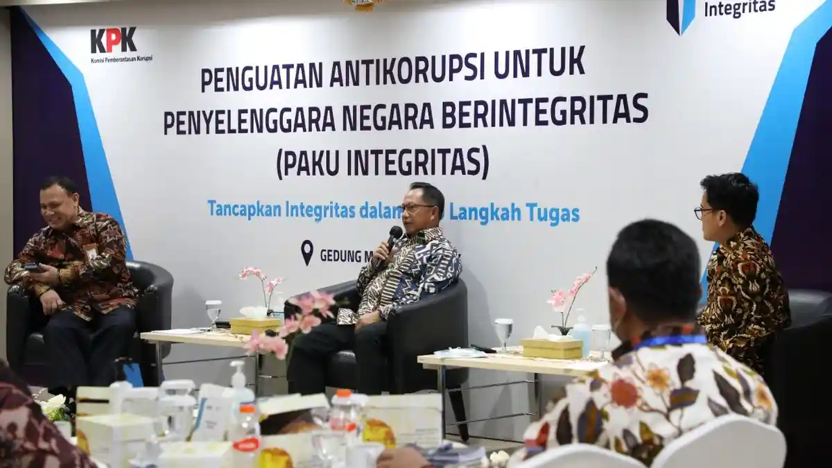Jadi Pembicara di Gedung KPK, Mendagri: Semua Pemda Harus Punya Mal Pelayanan Publik