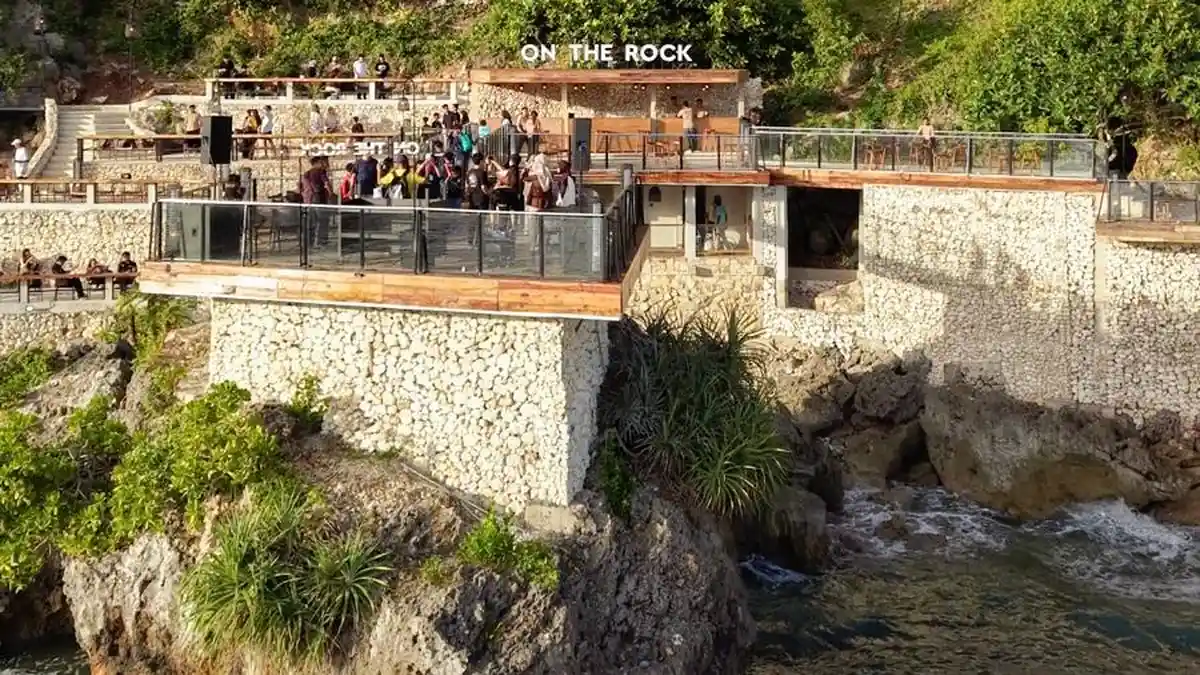 Destinasi Wisata Baru yang Modern Lengkapi Pilihan Liburan di Pantai Gunungkidul