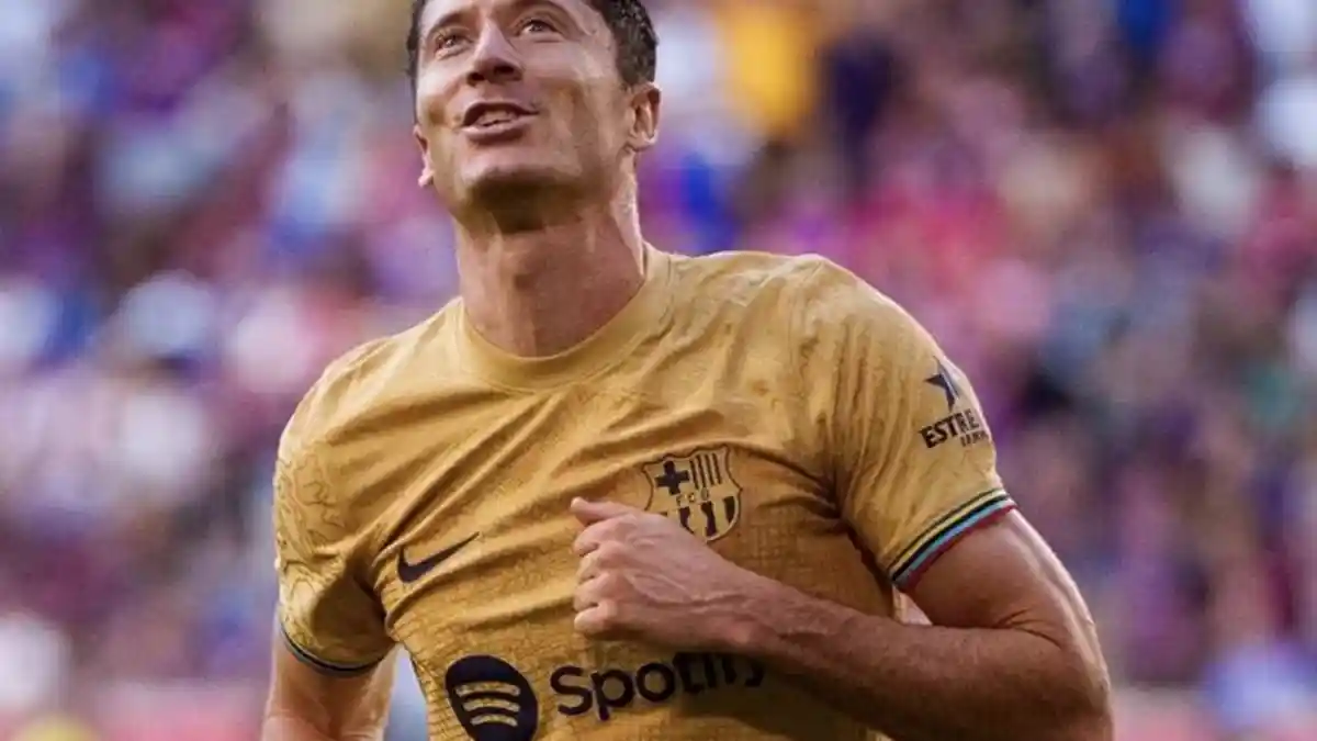 Bayern Muenchen Menuduh Barcelona Telah Mencuci Otak Robert Lewandowski