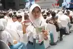 ILUSTRASI-Siswa-SMA-penerima-beasiswa-PIP.jpg