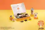 NEW-Promo-JCO-Hari-Ini-5-Oktober-2023-Dapatkan-Extra-Diskon-Rp10-Ribu-Ada-Buy-1-Get-1-Free.jpg