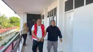 Eks-Kadis-Ketahanan-Pangan-dan-Pertanian-Binjai-Ralasen-Ginting-saat-digiring.jpg