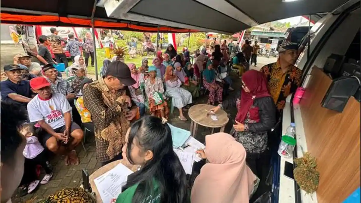 Program Bunga Desa, Bupati Banyuwangi Telah Ngantor di 110 Desa