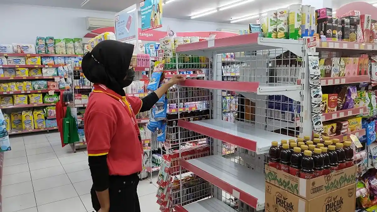 Minyak Goreng Rp14 Ribu Per Liter di Retail Modern Habis di Maros