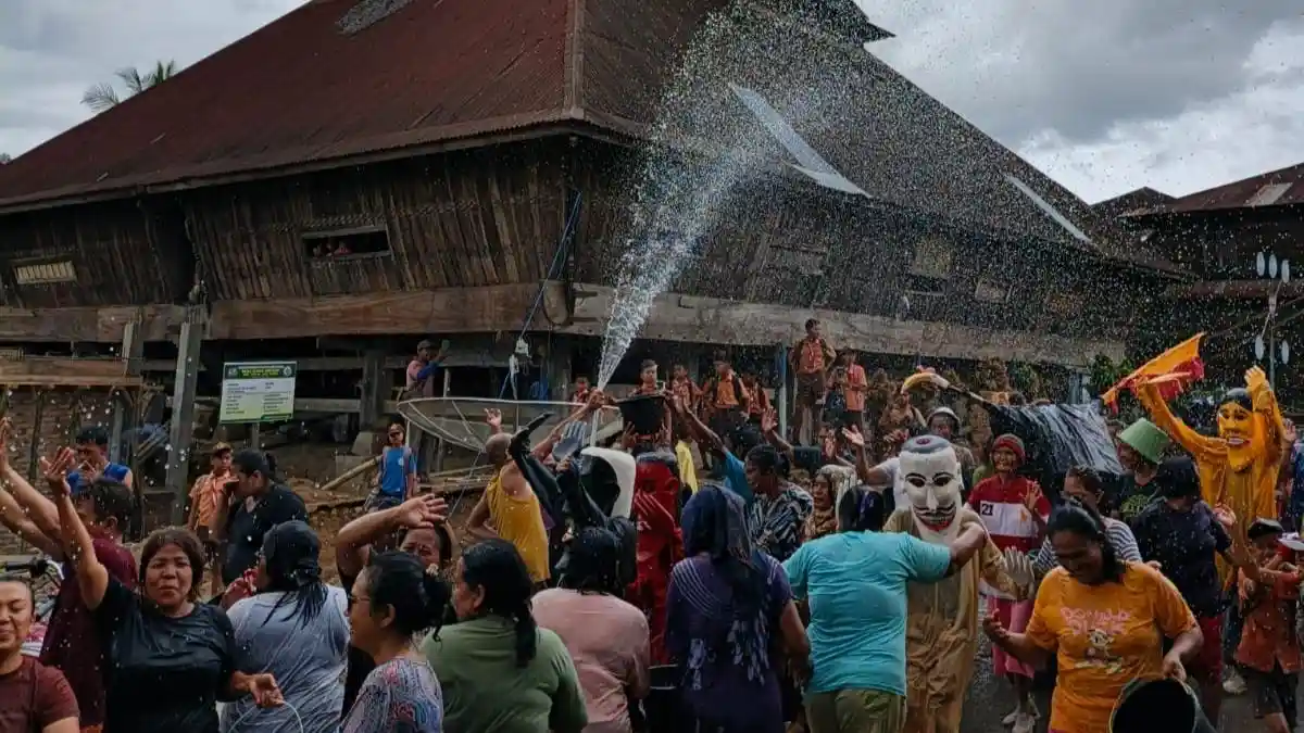 Dilanda Kemarau Panjang, Warga Kecamatan Juhar Gelar Ritual Erlau-Lau, Berharap Hujan Turun