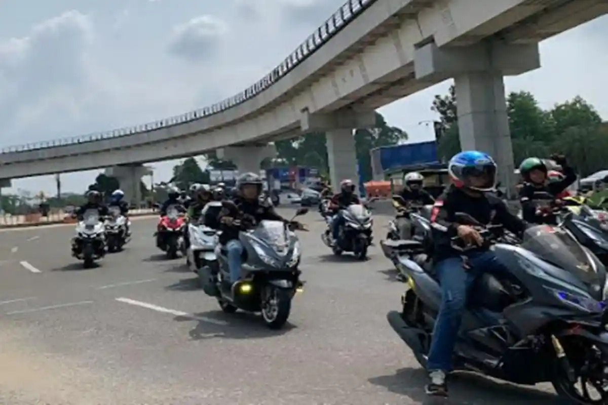 Tips Cari Aman Menghindari Bahaya Rem Mendadak