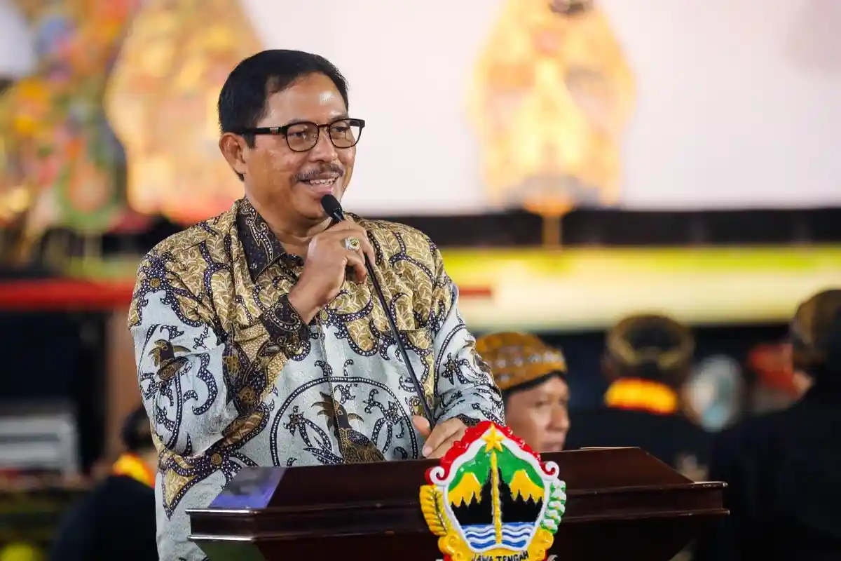 Curhat Pj Gubernur Jateng Nana Sudjana, Ternyata Lebih Berat Ketimbang Jadi Kapolda