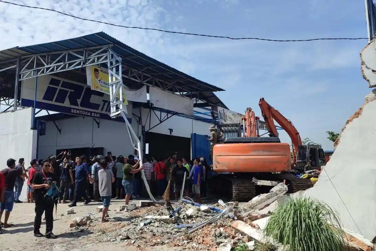 PROTES Bangunan di Desa Sampali Dirobohkan Pemkab, Warga Minta Tolong ke Presiden dan Mentri BPN