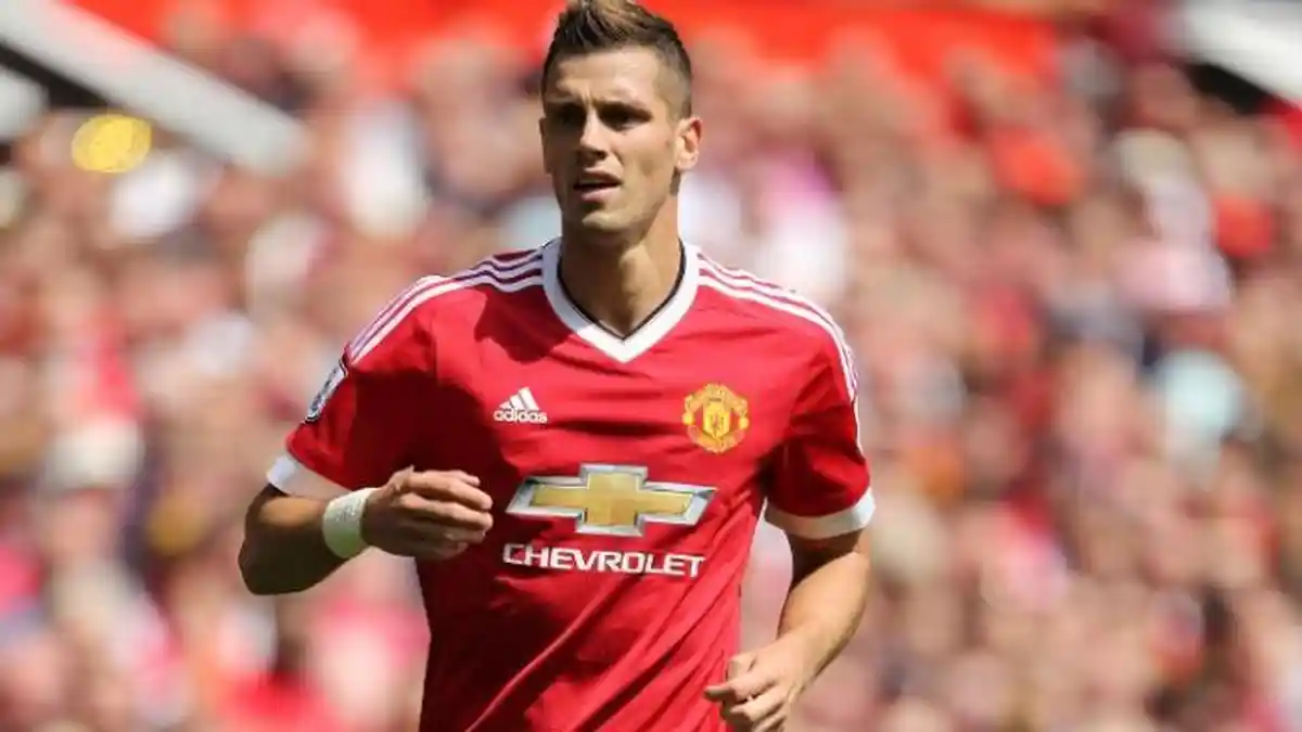 Man Utd Hampir Mendatangkan Tiga Pemain Terbaik Man City, Tetapi Malah Mendapatkan Schneiderlin
