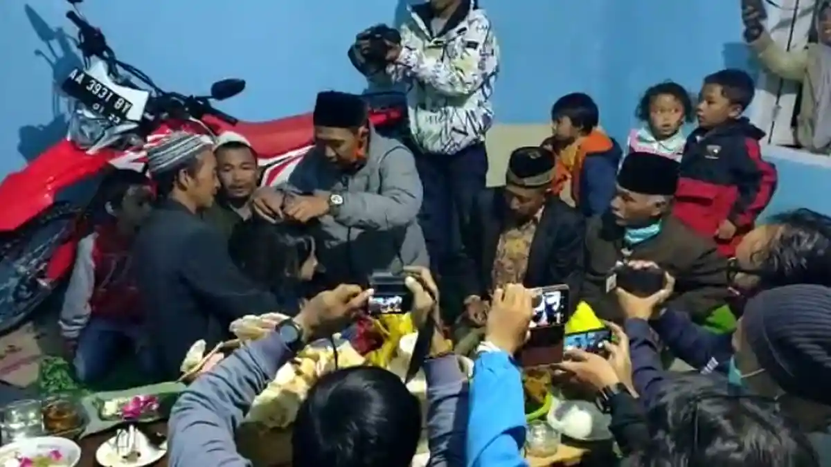 Tahun Ini, Tradisi Potong Rambut Gimbal Tak Dibuka untuk Wisatawan Tapi Disiarkan secara Virtual