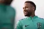 neymar-saat-menjalani-sesi-latihan-bersama-timnas-brasil-16-november-2022.jpg