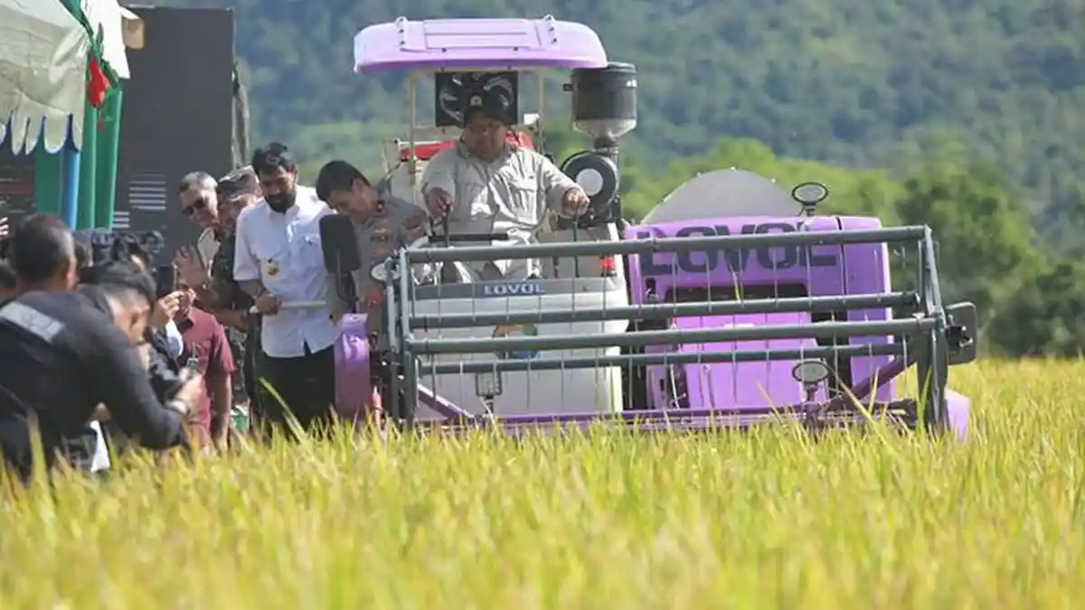 Panen Raya 14 Provinsi Presiden Prabowo Sapa Mualem,  Sebut Punya Utang dan Janji Datang ke Aceh