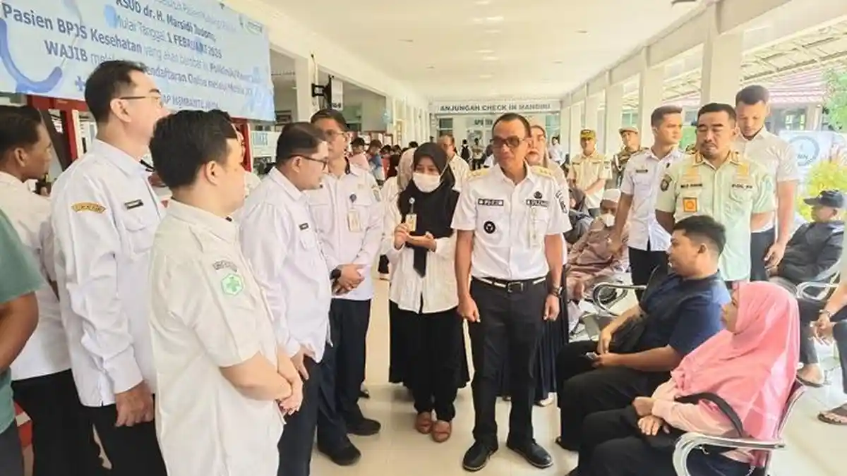 Bupati Belitung Sidak Hari Pertama Kerja Usai Libur Lebaran, BKPSDM Catat 65 ASN Absen