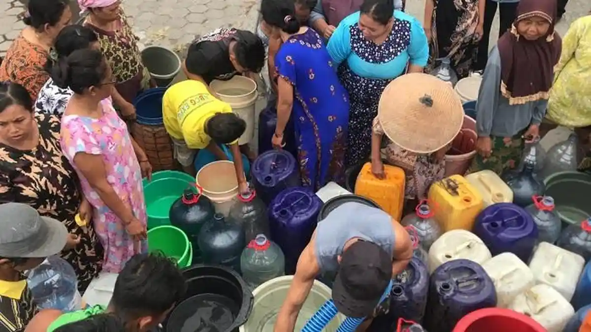 Kekeringan Melanda 62 Desa di Demak, Stok Air Bersih BPBD Menipis