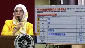 Prof-Hasmyati-saat-memaparkan-visi-misi-32222.jpg