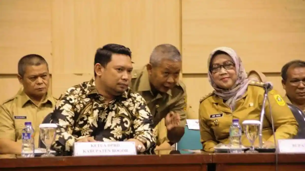 Salahsatu Indikator Utama Kemajuan Suatu Daerah Dimulai Dari Desa kata Ade Yasin