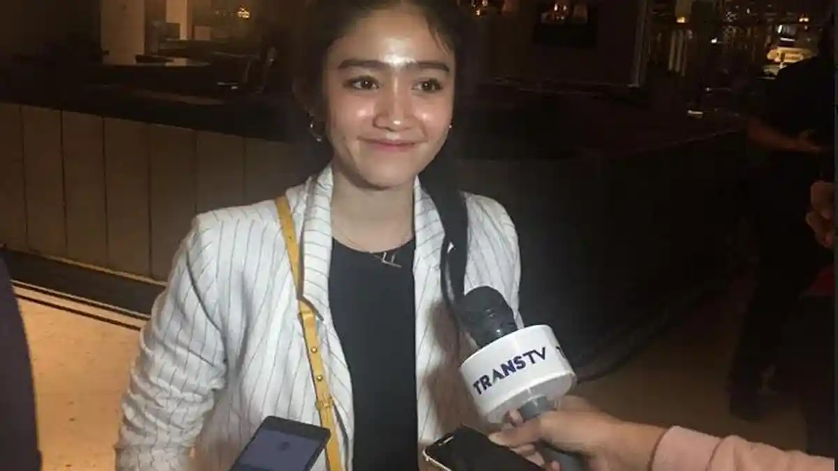 Febby Rastanty Akan Unggah Lebih Banyak Video di Youtube