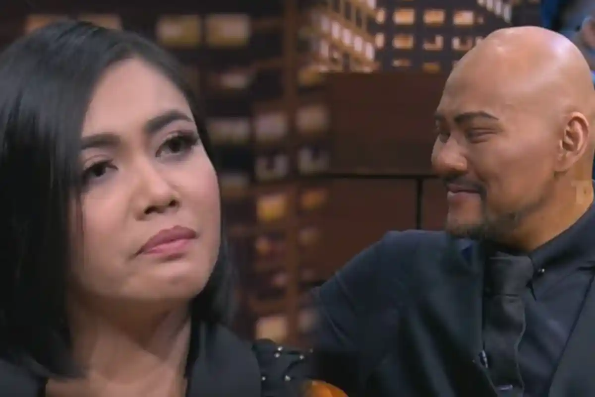 Cerita Denada Sebut Anaknya 'Iron Man' Saat Dipasangi Alat, Deddy Corbuzier Sampai Berkaca-kaca