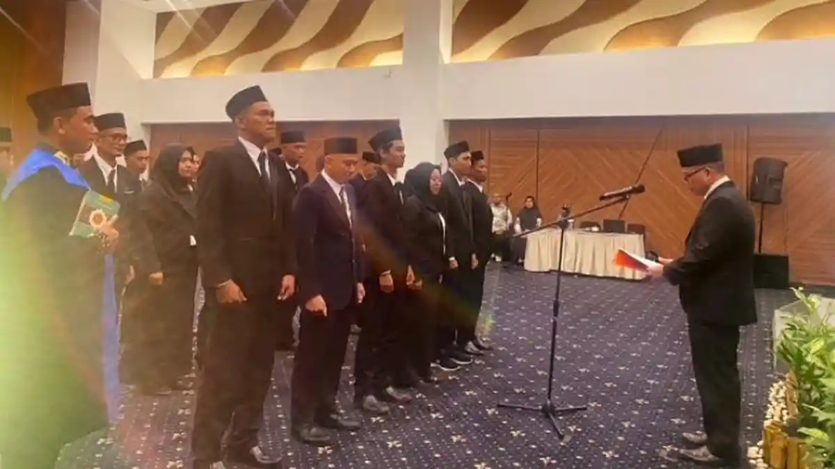 18 Panwascam di Bangka Tengah Dilantik, Bawaslu Ingatkan Profesional dan Integritas