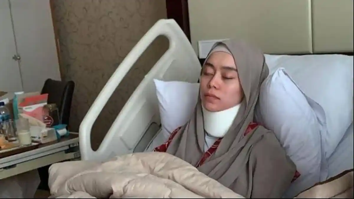 Pengacara Sebut Rizky Billar Sempat Jenguk Lesti Kejora di Rumah Sakit:: Mereka Manja-manjaan