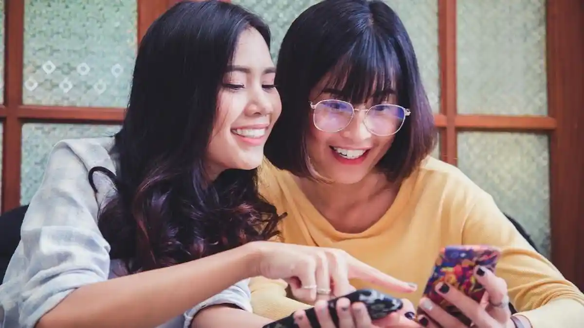 Hari Ini, Ikutan Kejar Diskon Rp 49.000 dan Nonton BTS di Waktu Indonesia Belanja!