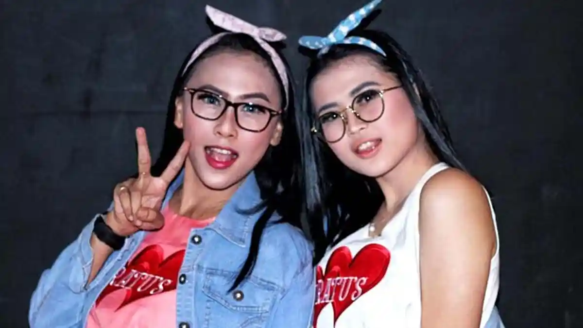 Gandeng Manajernya, Ovi Sovianti Bentuk 2 Ratu's