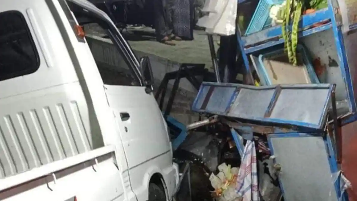 Kecelakaan Maut di Malang, Pickup Tabrak Gerobak Nasi Goreng, Satu Orang Tewas