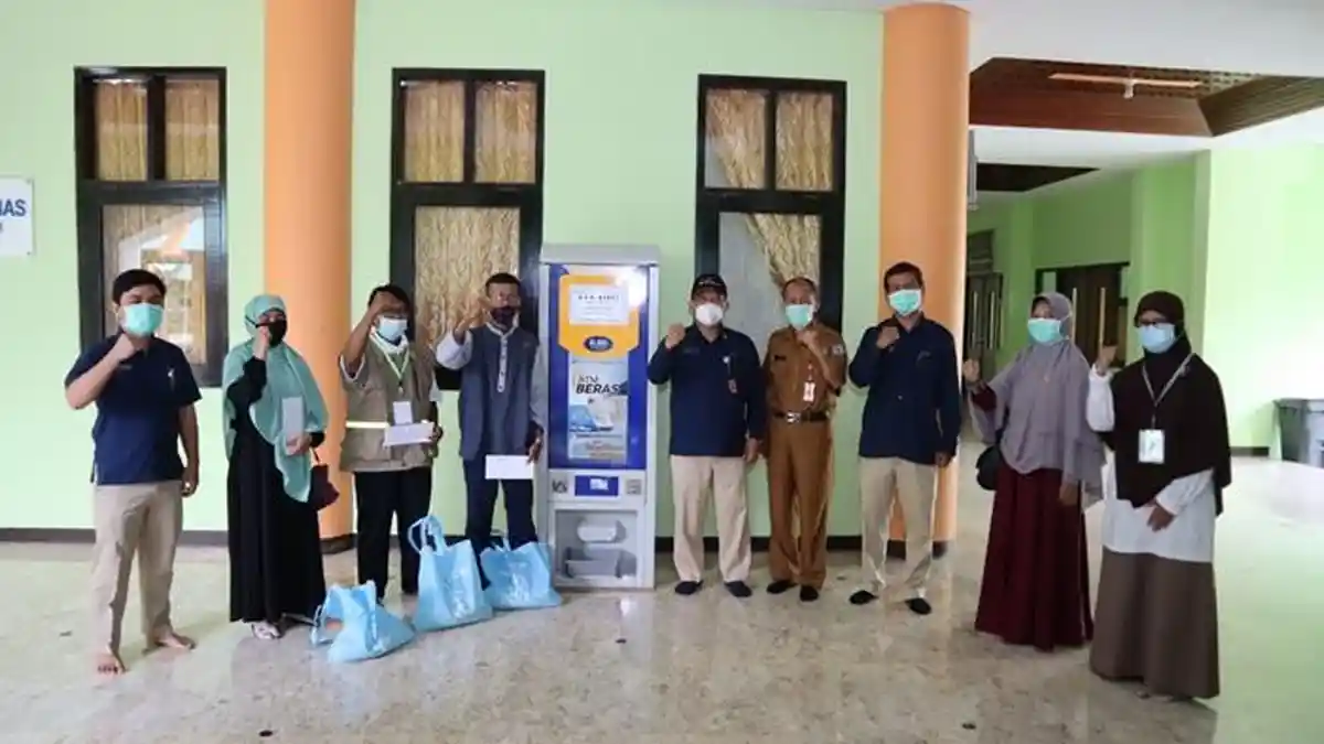 Lewat Baznas, PKT Tunaikan Zakat Secara Professional dan Transparan