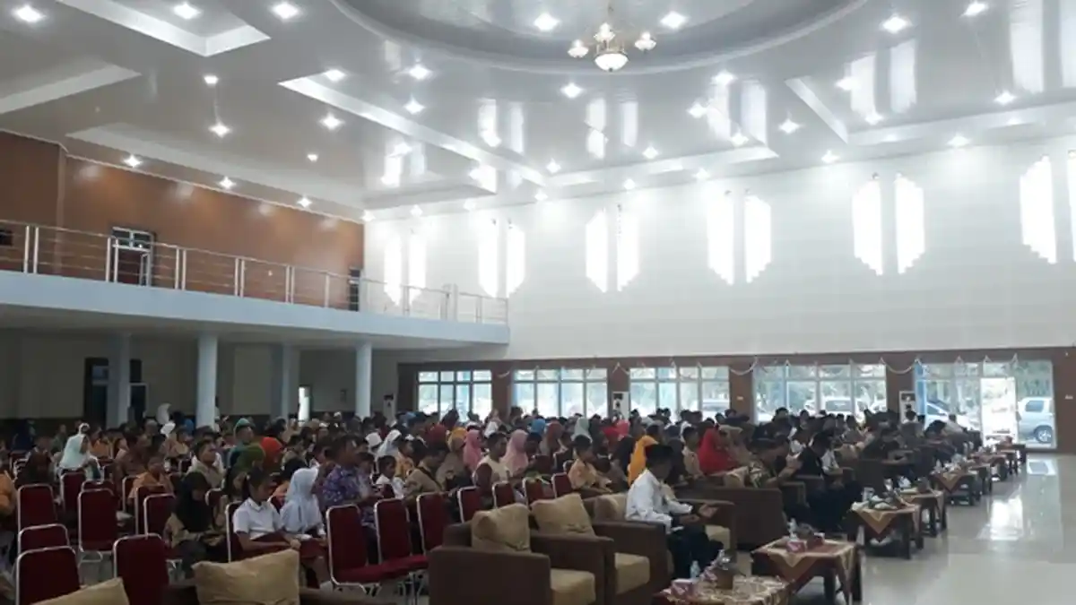 Baznas Bateng Salurkan Beasiswa, Usung Tema Now Everyone Can Get a Scolarship