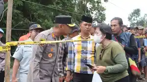 20250507-kapolres-cek-kecelakaan-Purworejo.jpg