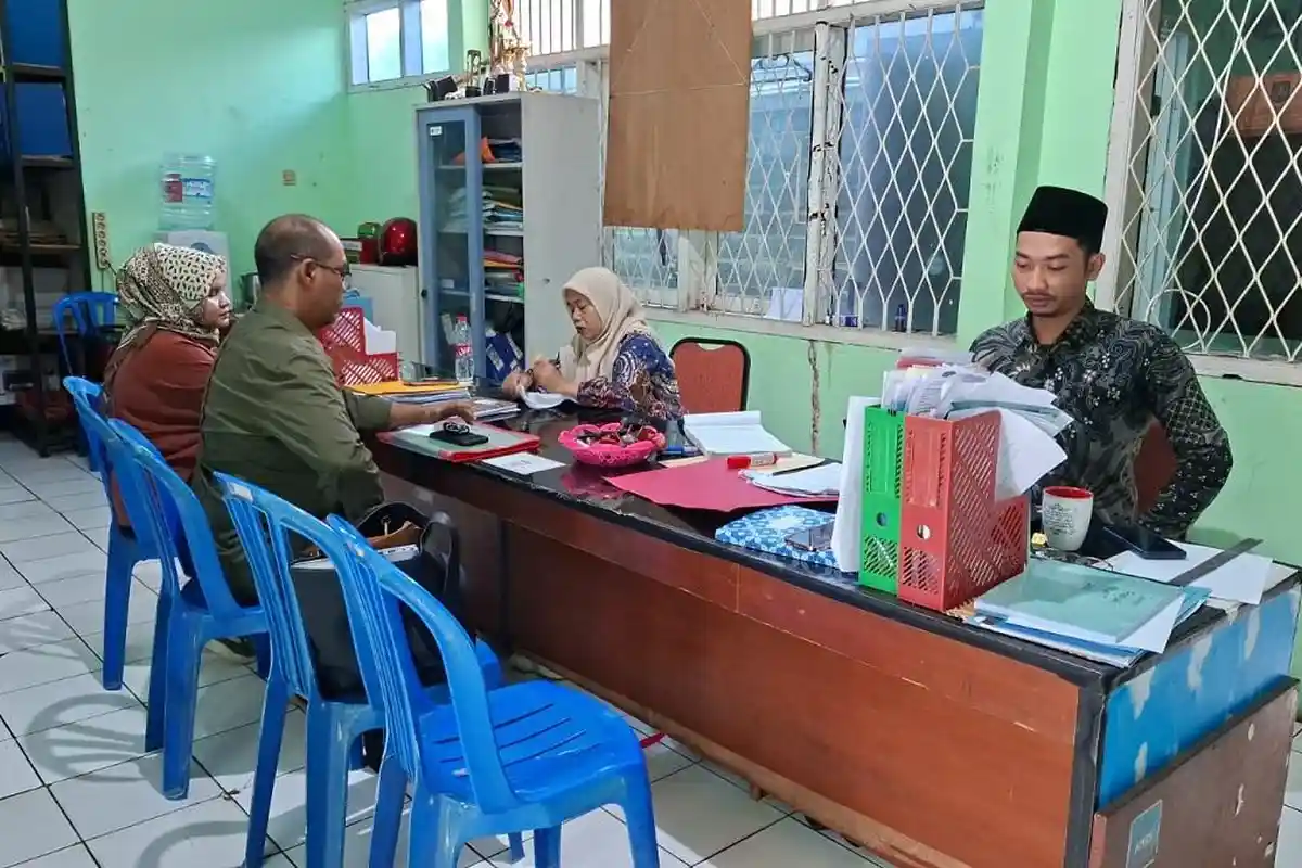 Tren Pernikahan Sederhana di KUA Digemari Generasi Muda