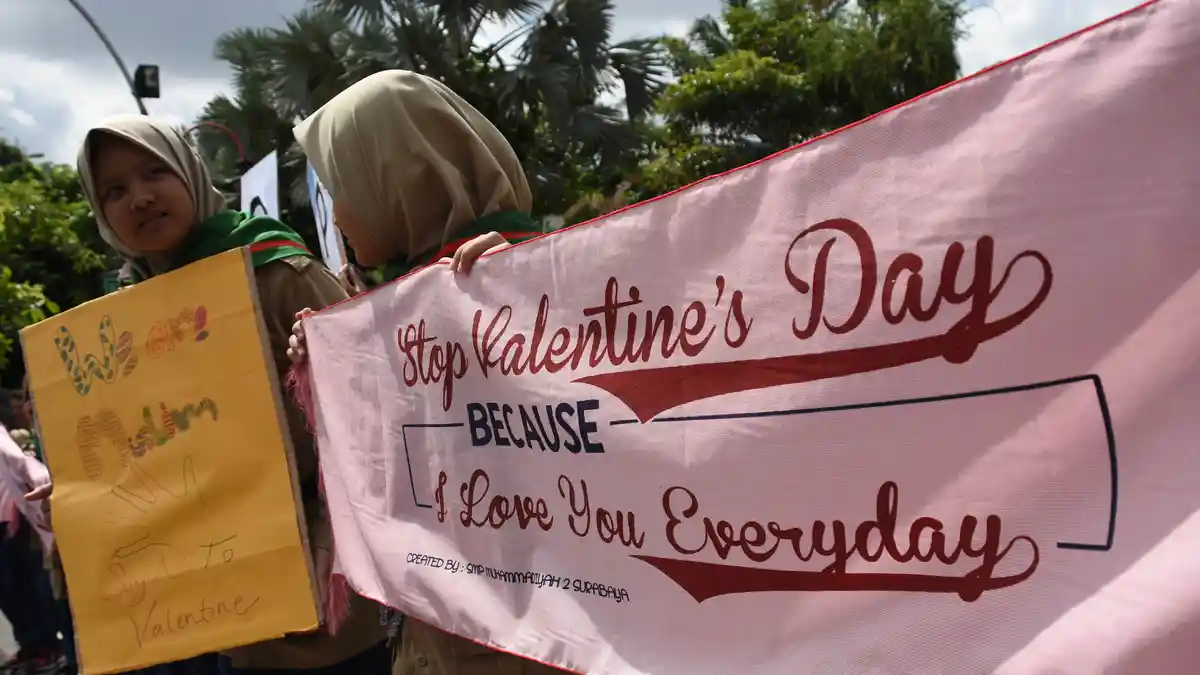 Pemerintah Pakistan Resmi Larang Media Beritakan Perayaan Valentine