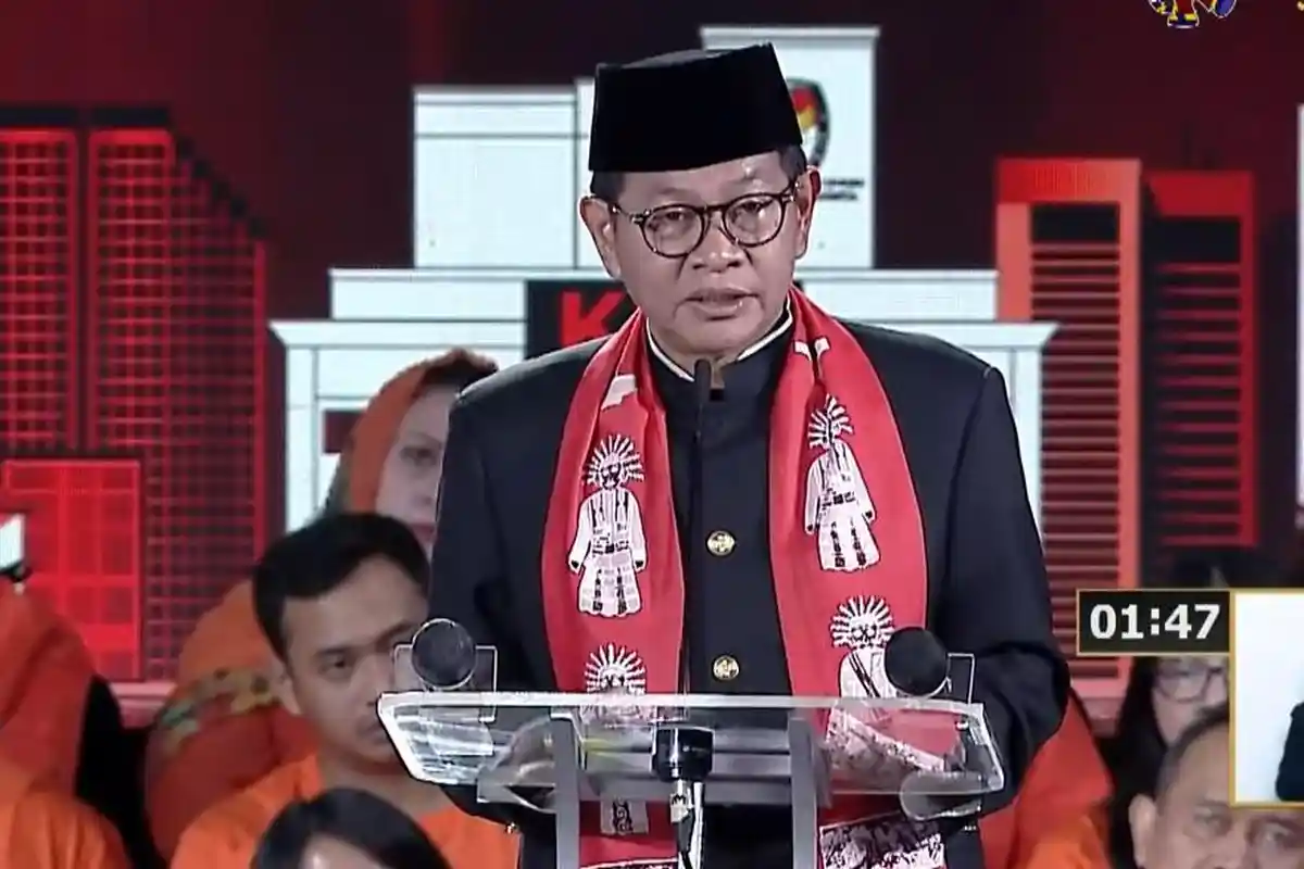 Pramono Akan Nonton Bareng Anies Baswedan Besok, Tempatnya Rahasia