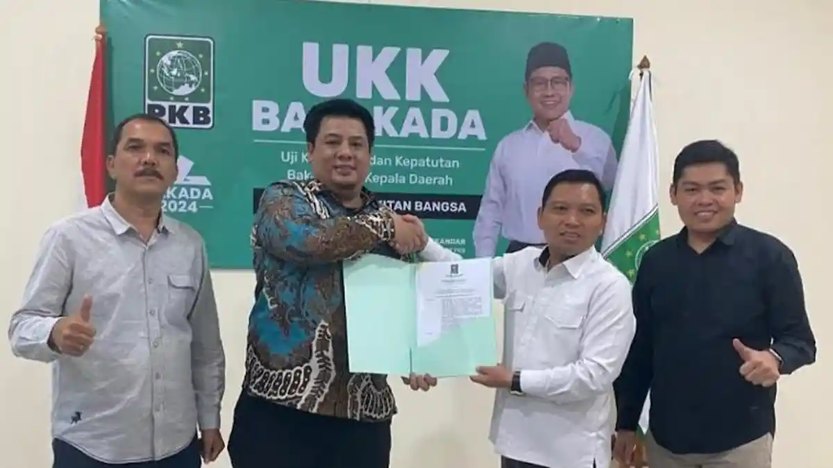 Dapat Surat Tugas dari 4 Parpol, Begini Keterangan Bacalon Bupati Samosir Vandiko Gultom