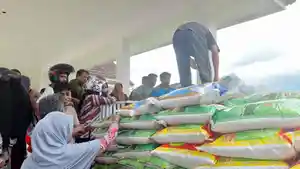 Pasar-Murah-Ramadan-di-Lapangan-Ahmad-Kirang-Mamuju.jpg