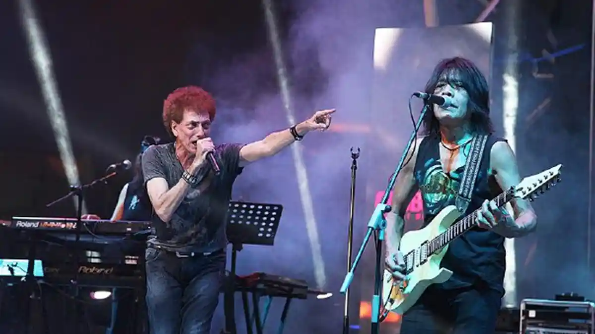 Kharisma God Bless di Panggung Rock, Belum Muncul Saja Massa Sudah Heboh