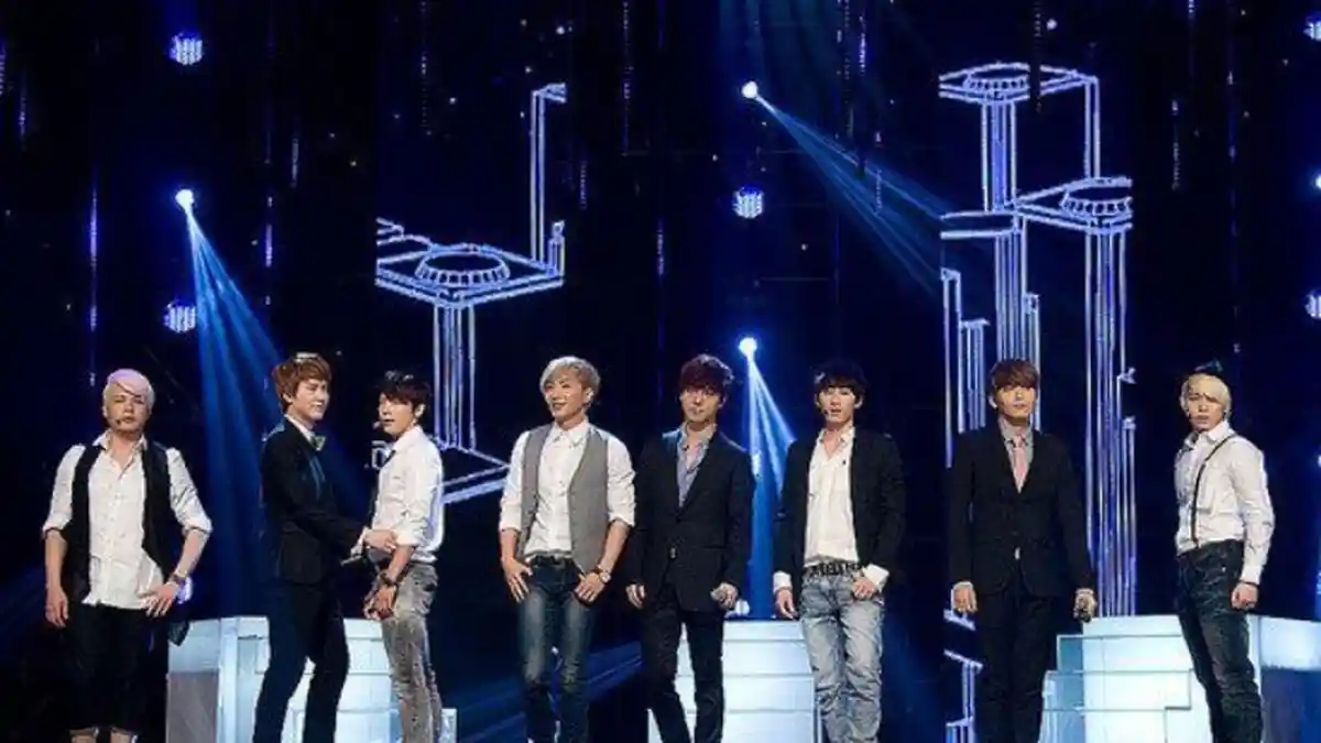 DOWNLOAD Lagu 'From U' - Super Junior: Lengkap dengan Lirik, Terjemahan, dan Music Video